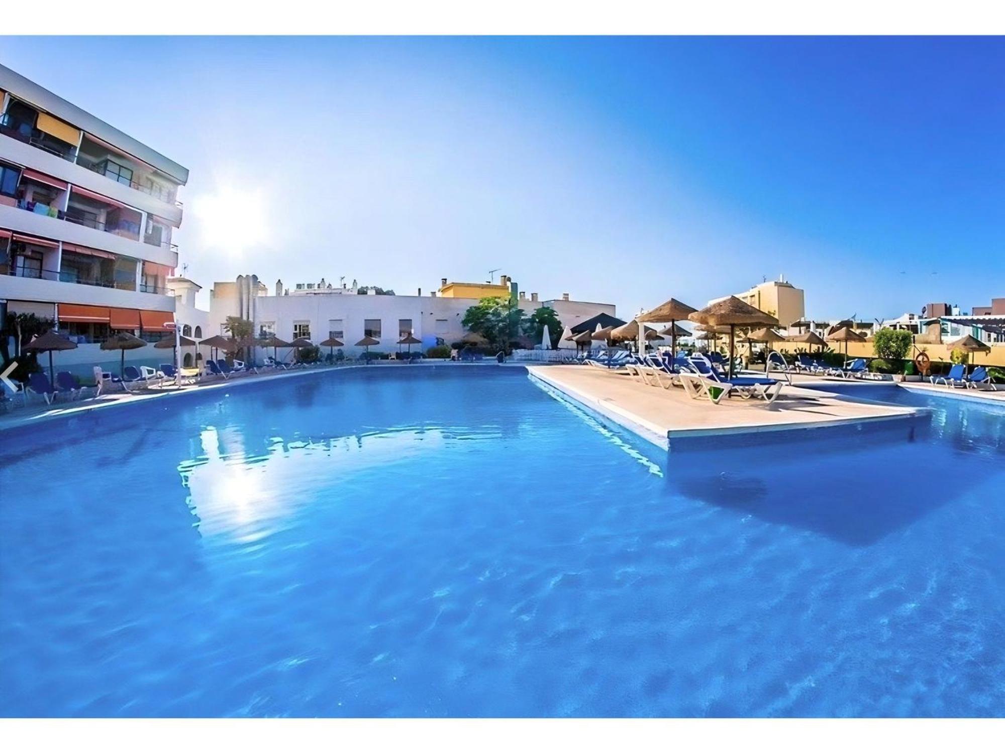 Ferienwohnung Oasis Sea & Sky - La Nogalera Torremolinos Exterior foto